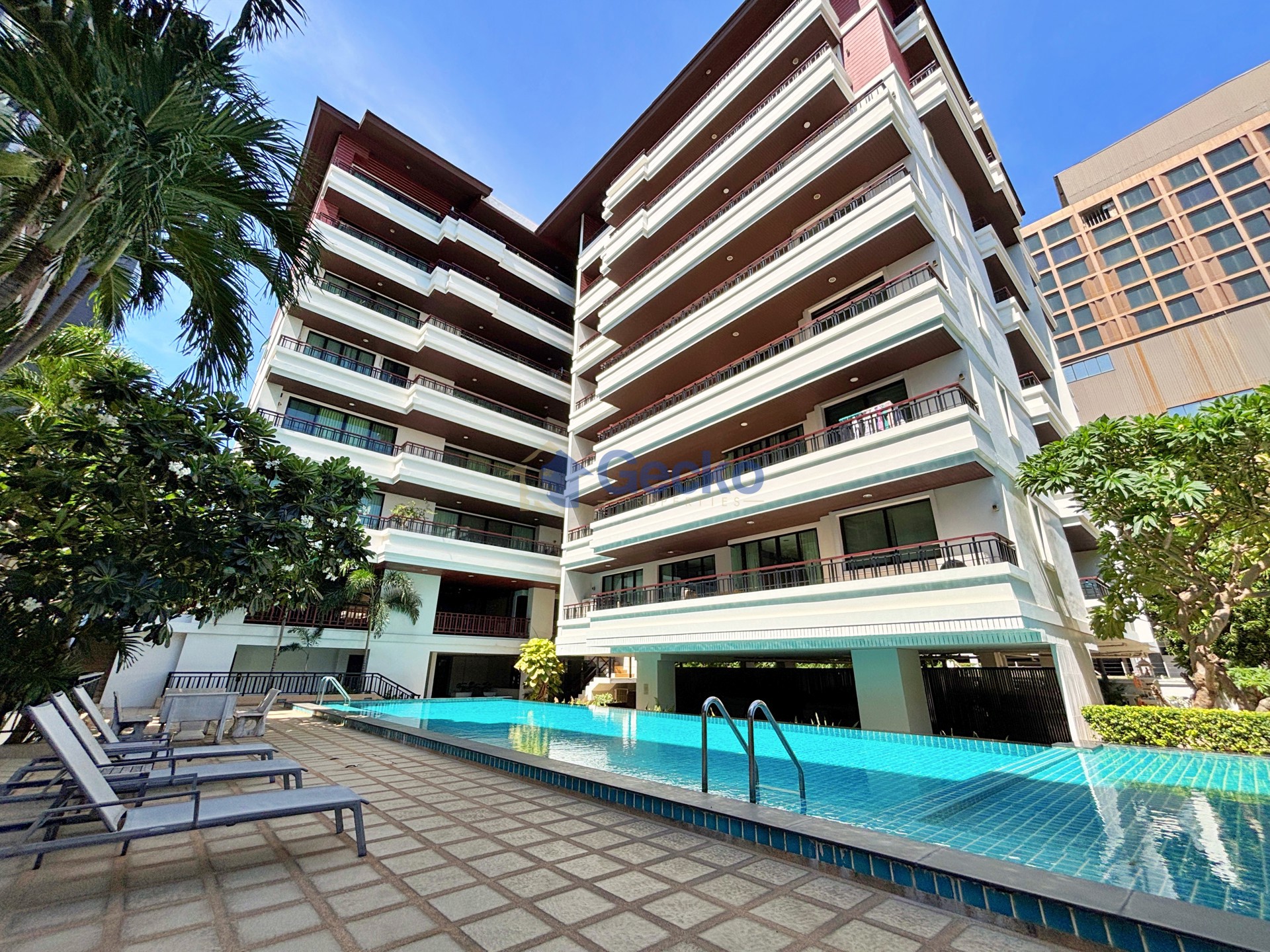 2 ห้องนอน คอนโดมิเนี่ยม in Prime Suites พัทยากลาง C010426