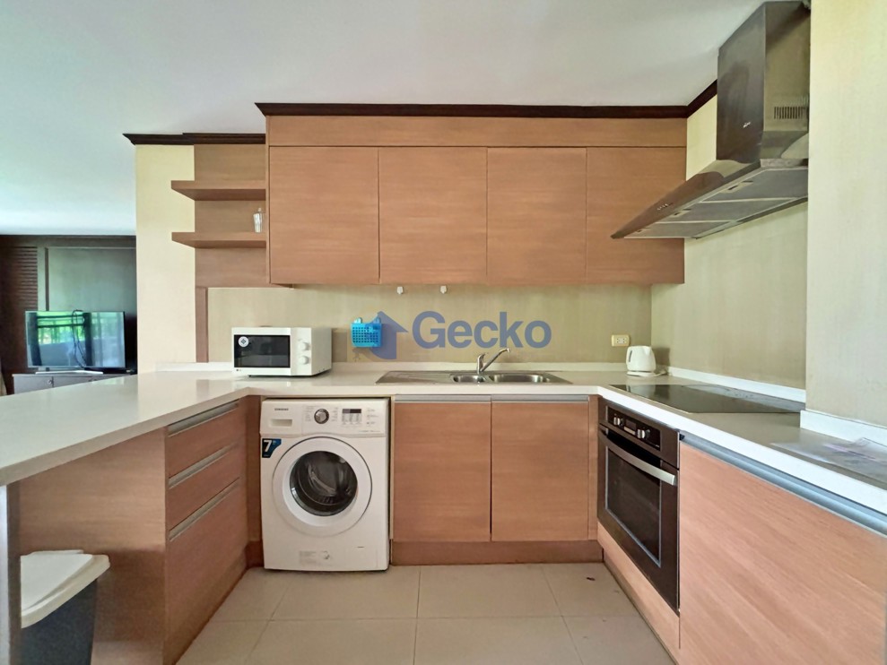 2 Bedrooms Condo in Prime Suites Central Pattaya C013321 (Photo 3)