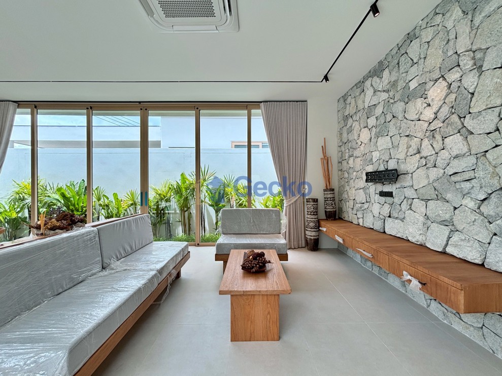3 Bedrooms House  Huay Yai H013727 (Photo 3)