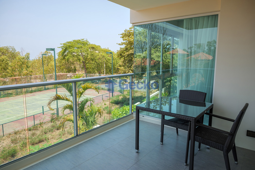 1 Bedroom Condo in The Elegance Pratumnak C010188 (Photo 1)
