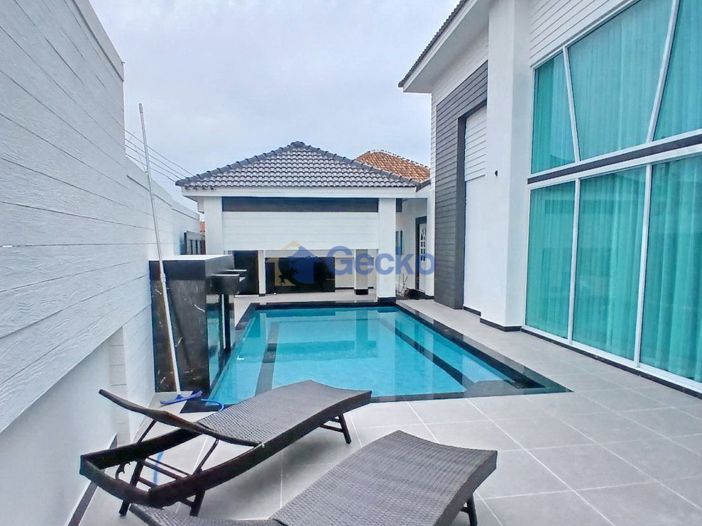 6 Bedrooms House in Pattaya Lagoon  South Pattaya H013742 (Cover Photo)