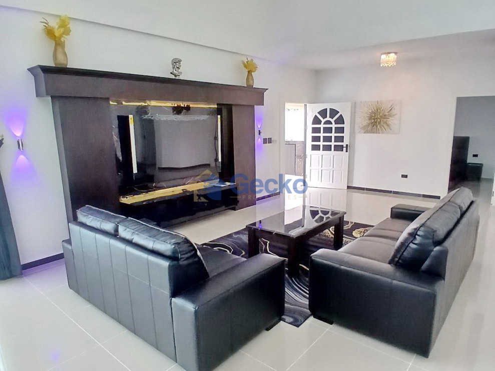 6 Bedrooms House in Pattaya Lagoon  South Pattaya H013742 (Photo 2)