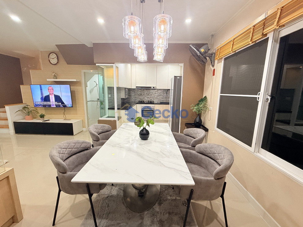 3 Bedrooms House in Supalai Primo Pattaya  East Pattaya H013748 (Photo 4)