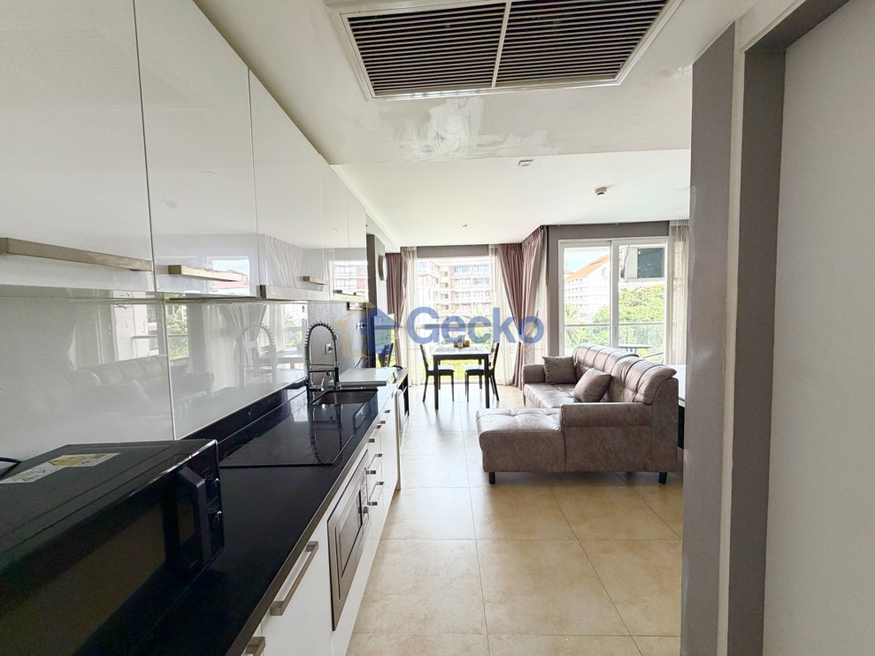 Studio Condo in Centara Avenue Residence and Suites Central Pattaya C013750 (Photo 1)