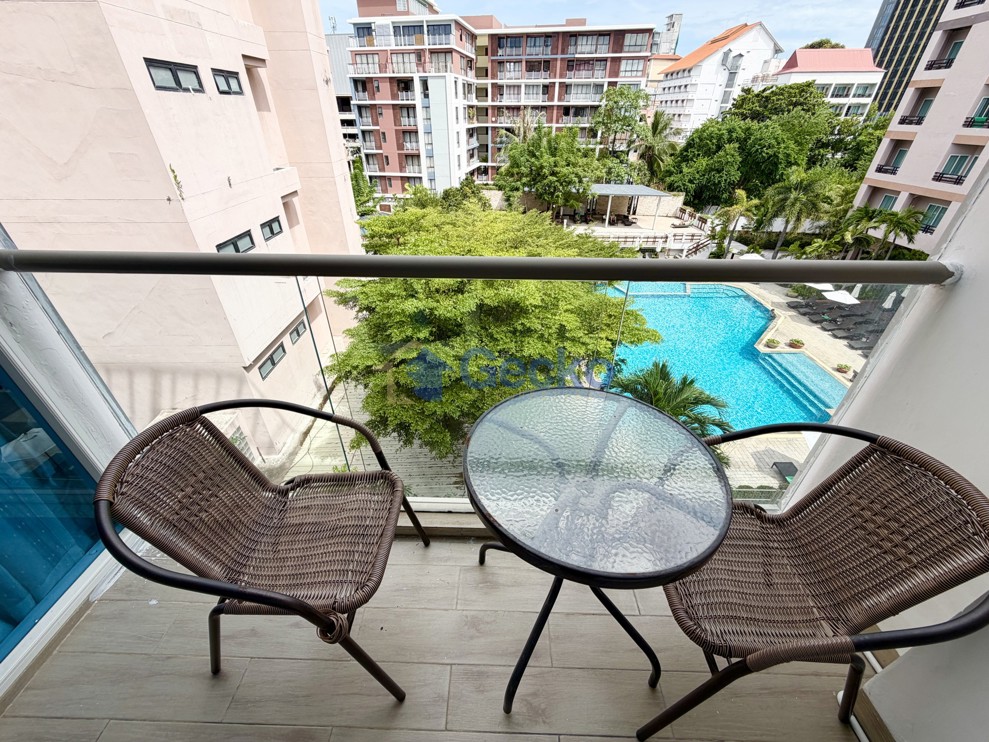 Studio Condo in Centara Avenue Residence and Suites Central Pattaya C013750 (Cover Photo)