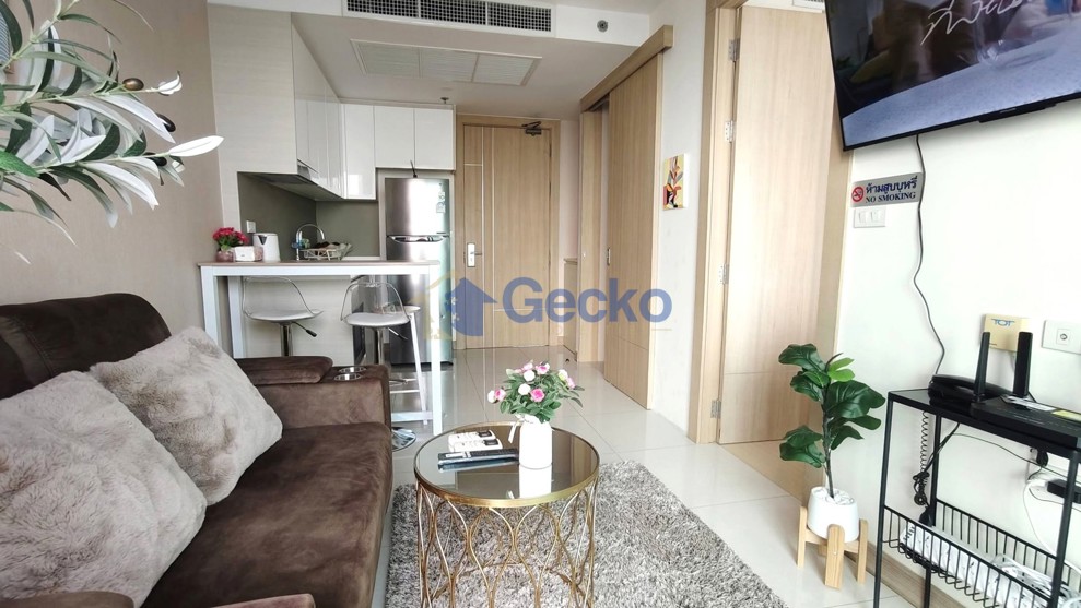 1 Bedroom Condo in The Riviera Jomtien Jomtien C013752 (Photo 2)