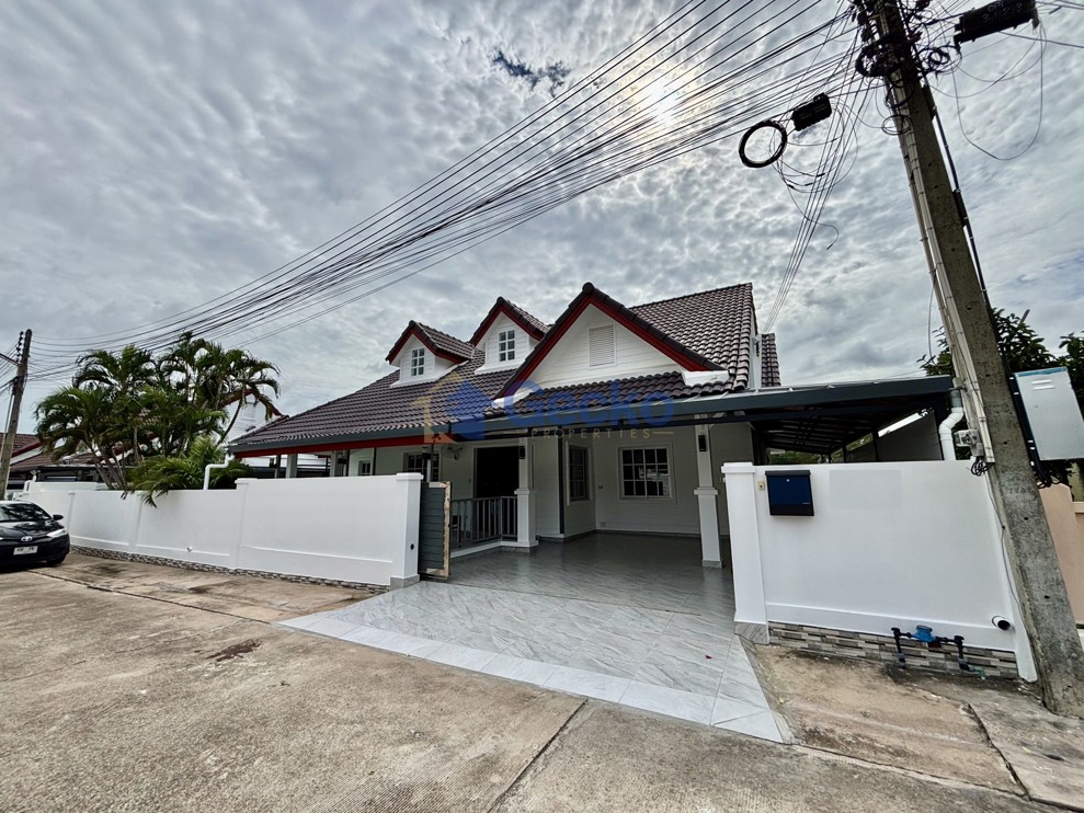 3 ห้องนอน บ้าน in Plenary Park  พัทยาตะวันออก H012341 (Photo 2)