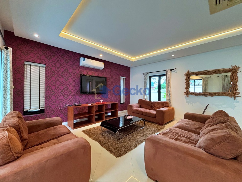3 Bedrooms House in Ocean Lane Villas  Na Jomtien H013759 (Photo 3)