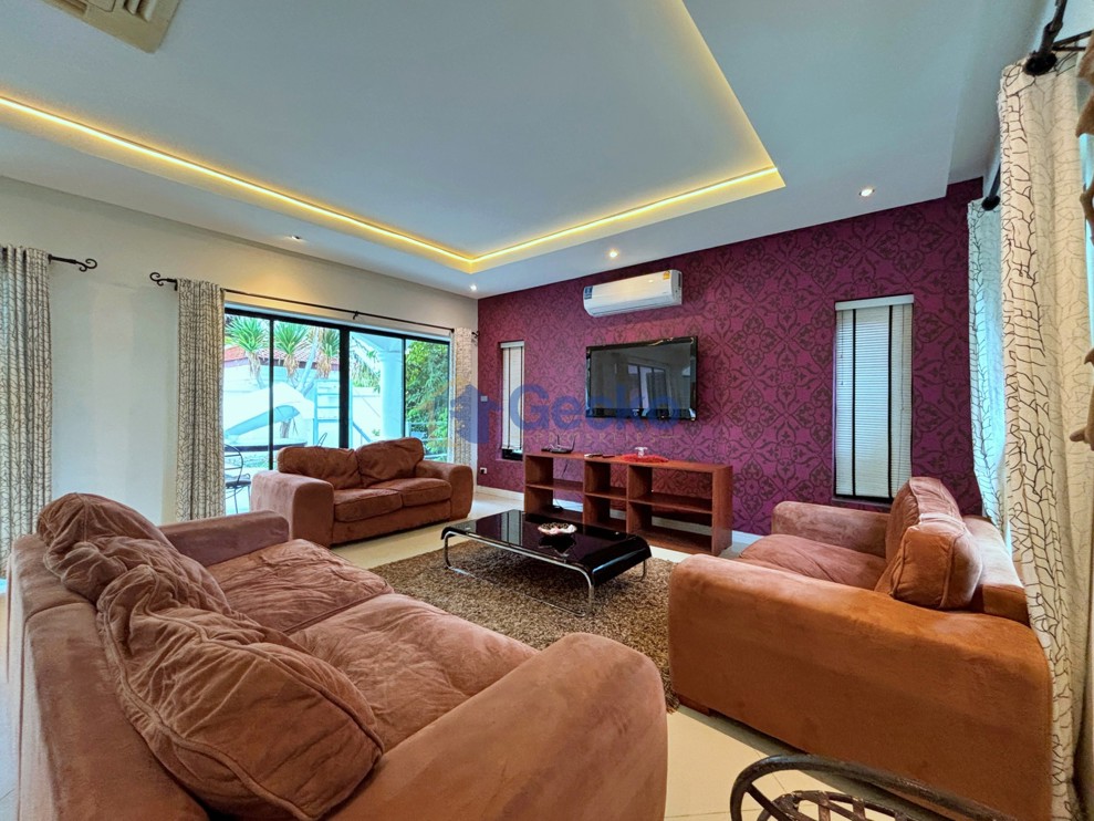 3 Bedrooms House in Ocean Lane Villas  Na Jomtien H013759 (Photo 4)