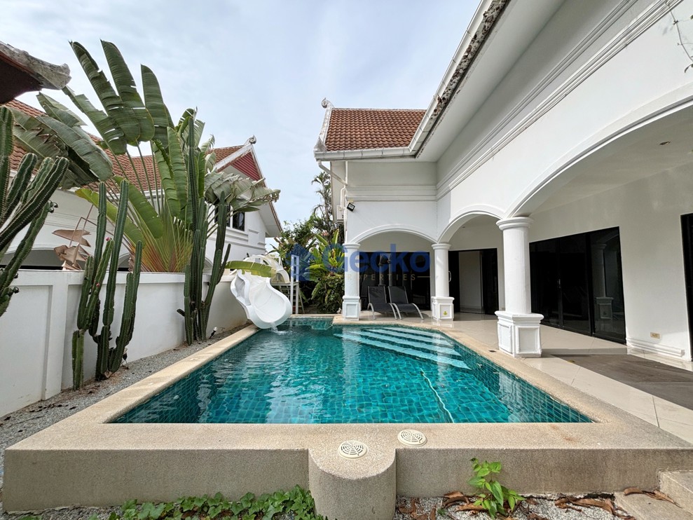3 Bedrooms House in Ocean Lane Villas  Na Jomtien H013760 (Cover Photo)