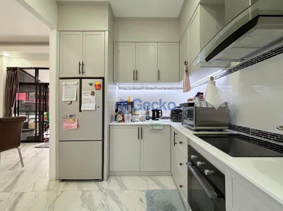 3 Bedrooms House in Siam Lake View  East Pattaya H013767 (Photo 4)