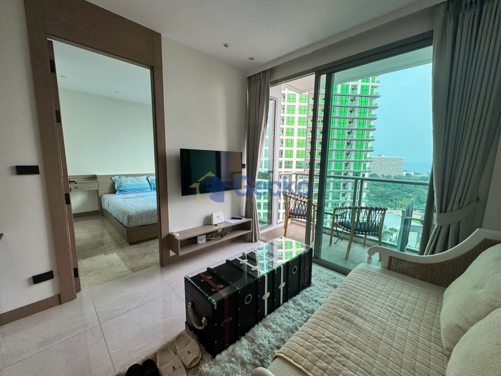 1 Bedroom Condo in The Riviera Ocean Drive Jomtien C013769 (Photo 3)