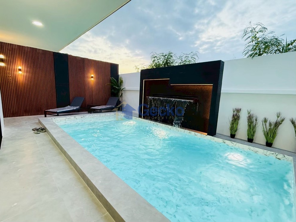 5 Bedrooms House in View point Villa Jomtien  Jomtien H013772 (Photo 2)