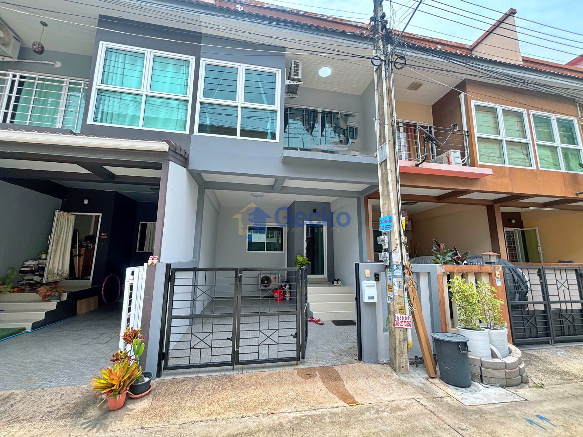 2 Bedrooms House  East Pattaya H013774