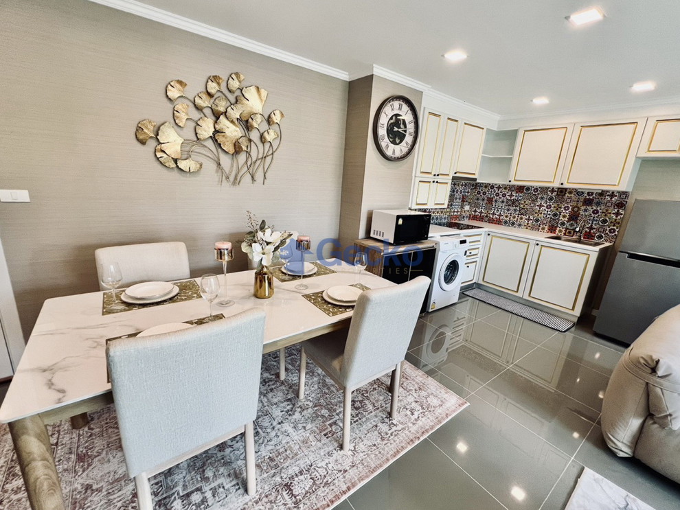2 Bedrooms Condo in The Orient Resort and Spa Jomtien C013776 (Photo 3)