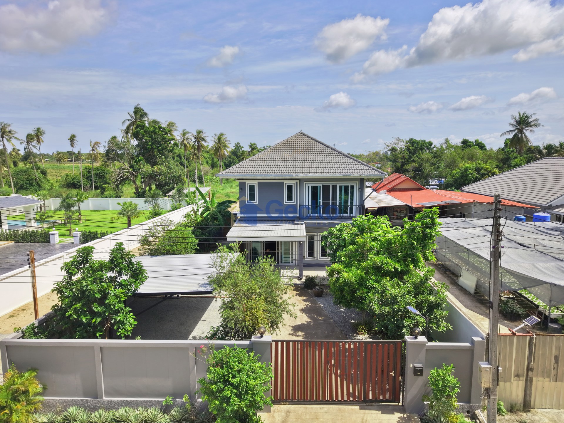 4 Bedrooms House  Huay Yai H013780