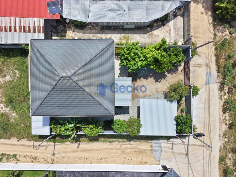 4 Bedrooms House  Huay Yai H013780 (Photo 1)