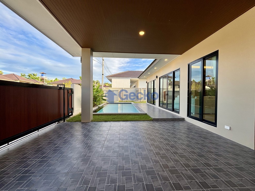 3 Bedrooms House in Garden Ville 9  East Pattaya H013791 (Photo 1)