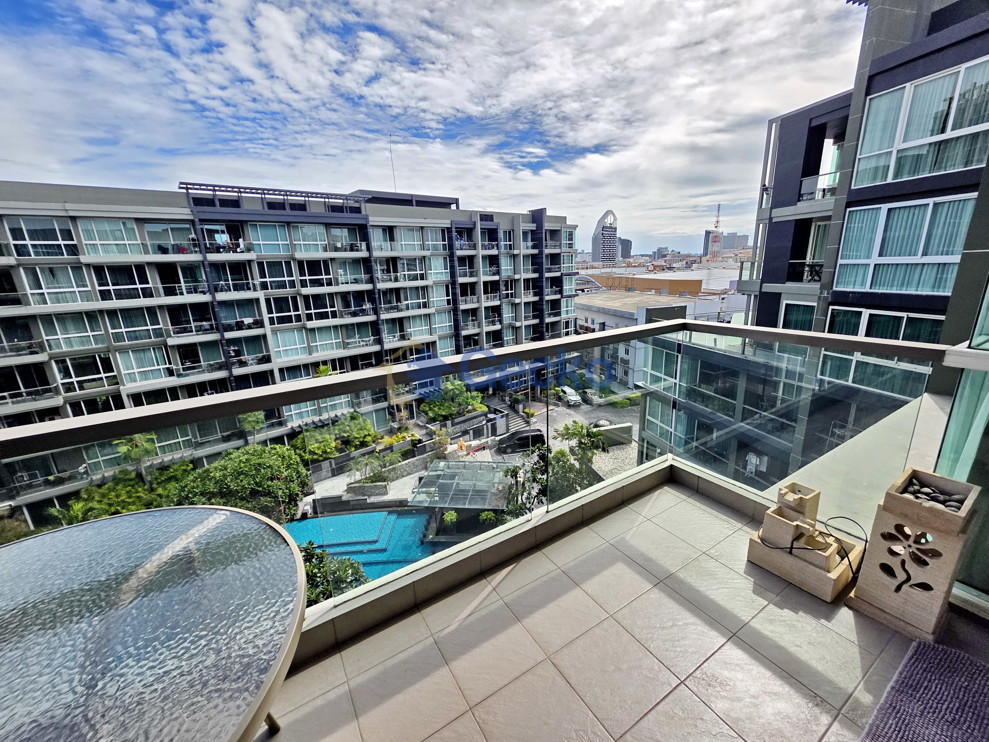 2 Bedrooms Condo in Apus Condominium Central Pattaya C012095 (Photo 1)