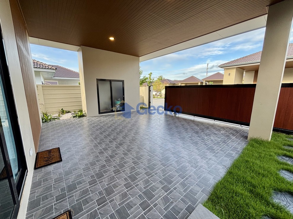 3 Bedrooms House in Garden Ville 9  East Pattaya H013792 (Photo 1)