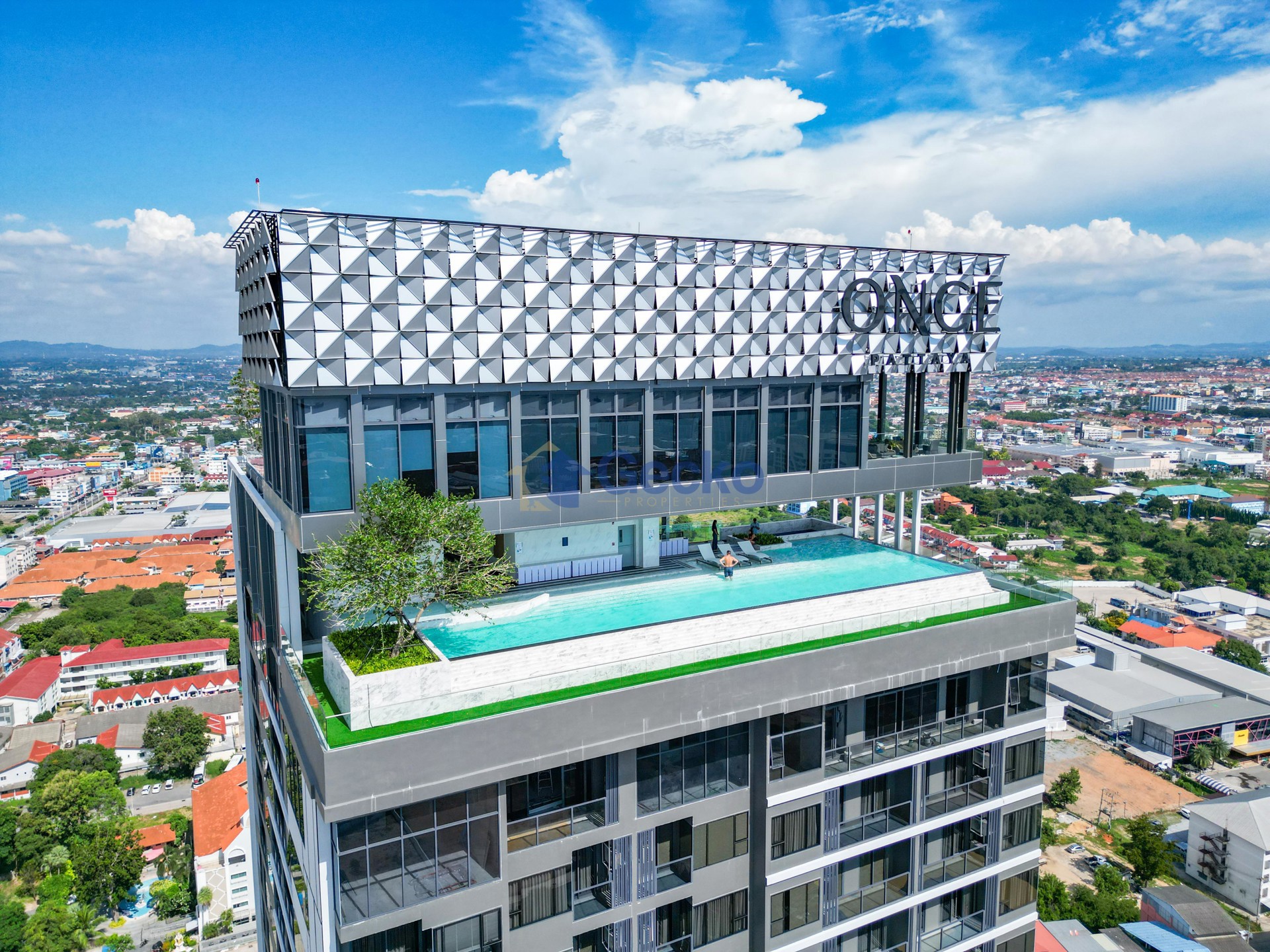 Studio Condo in Once Pattaya Condominium North Pattaya C013793