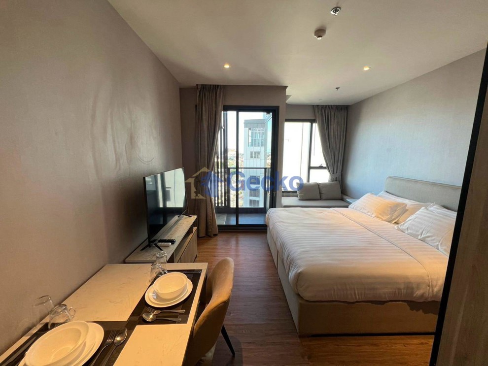 Studio Condo in Once Pattaya Condominium North Pattaya C013793 (Photo 1)