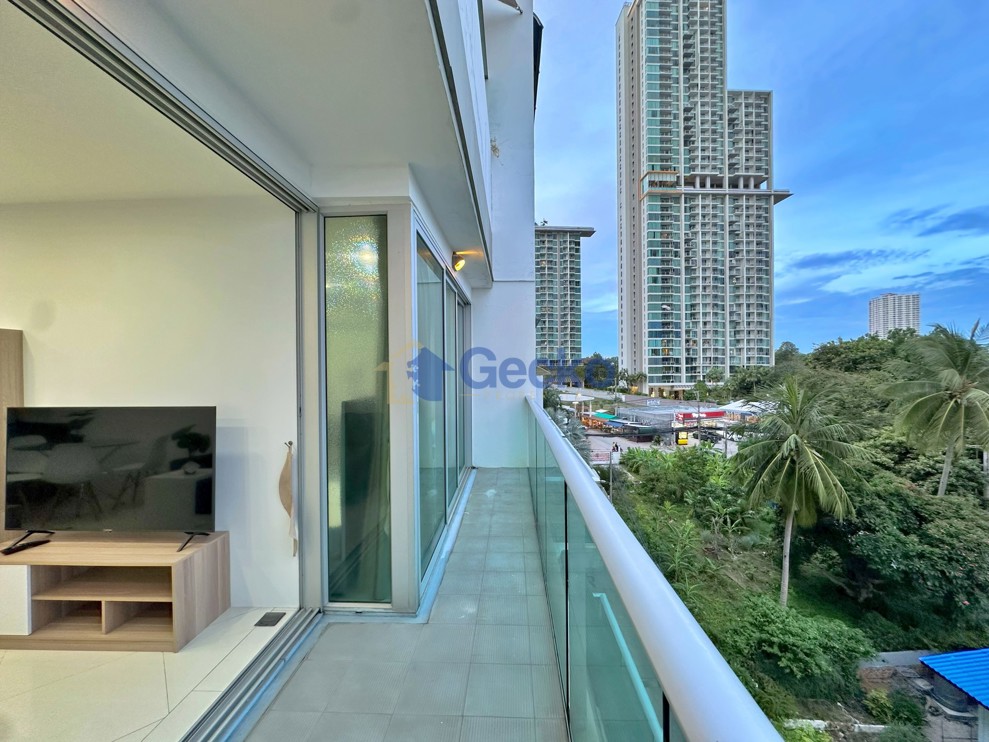2 Bedrooms Condo in Laguna Heights Wongamat C013795 (Photo 1)