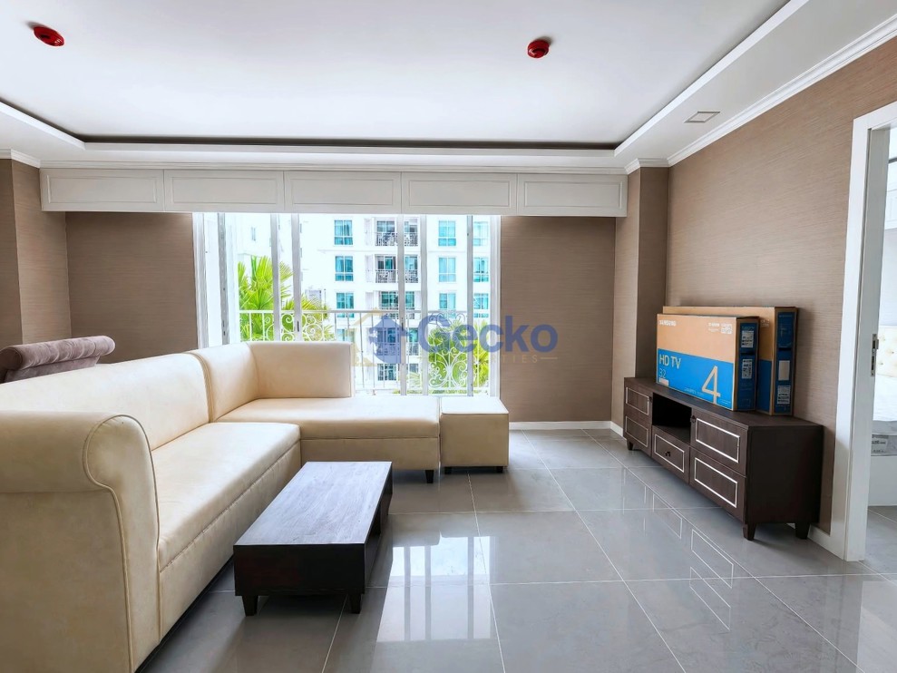 2 Bedrooms Condo in The Orient Resort and Spa Jomtien C013797 (Photo 1)