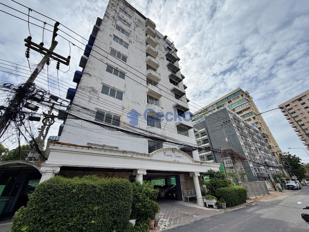 Ruamchok Condo View 5 (Cover Photo)