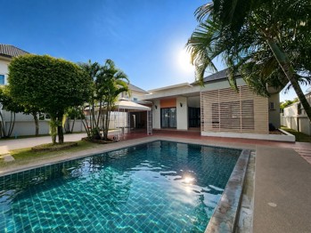 3 Bedrooms House in Patta Village  East Pattaya H009100