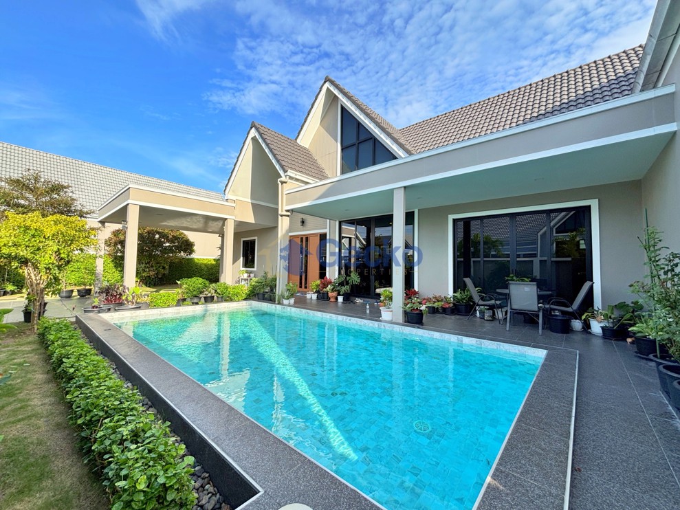 3 Bedrooms House in Parkside Pool Villas  East Pattaya H013810 (Cover Photo)