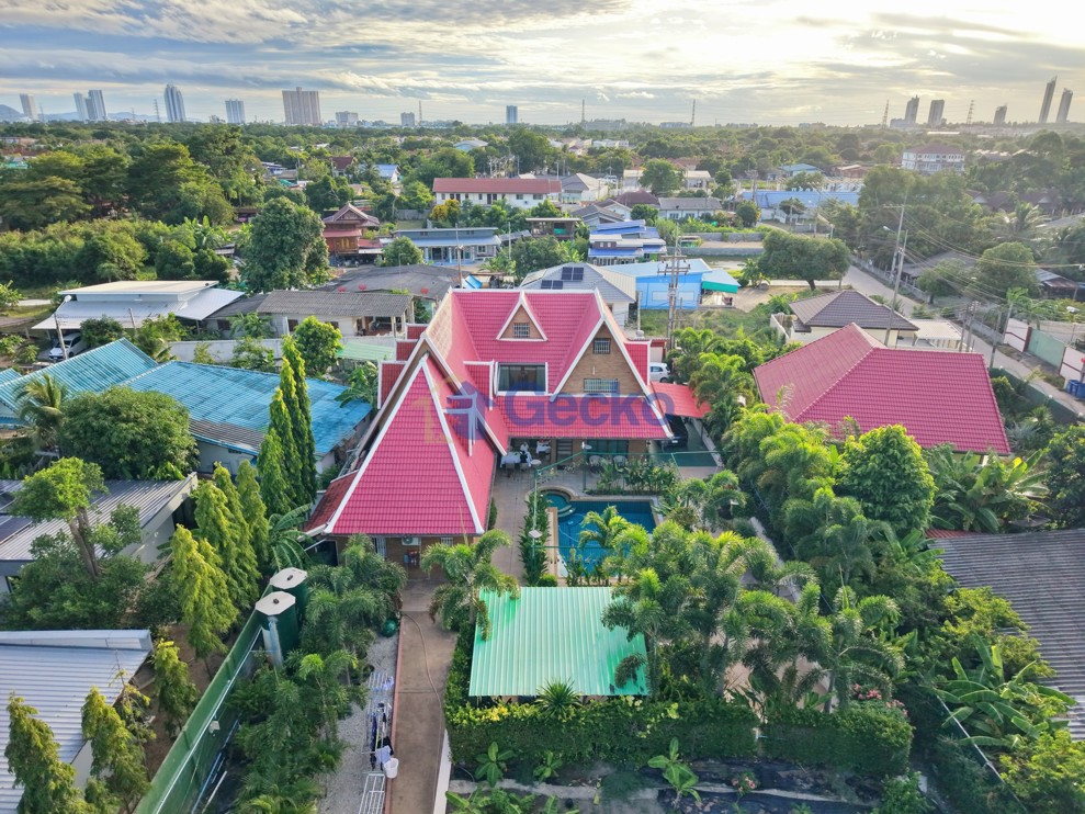 4 Bedrooms House  Huay Yai H013812 (Photo 3)