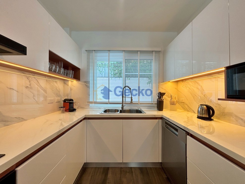 3 Bedrooms House in Royal Prestige  East Pattaya H013815 (Photo 4)