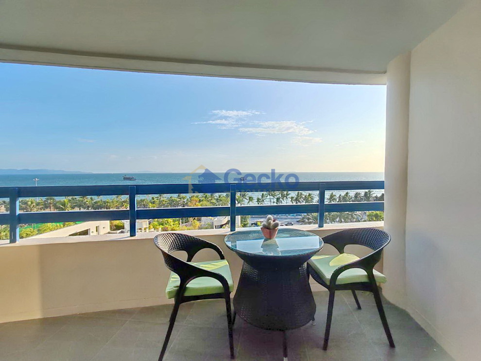 1 Bedroom Condo in Jomtien Plaza Condotel Jomtien C013818 (Photo 1)