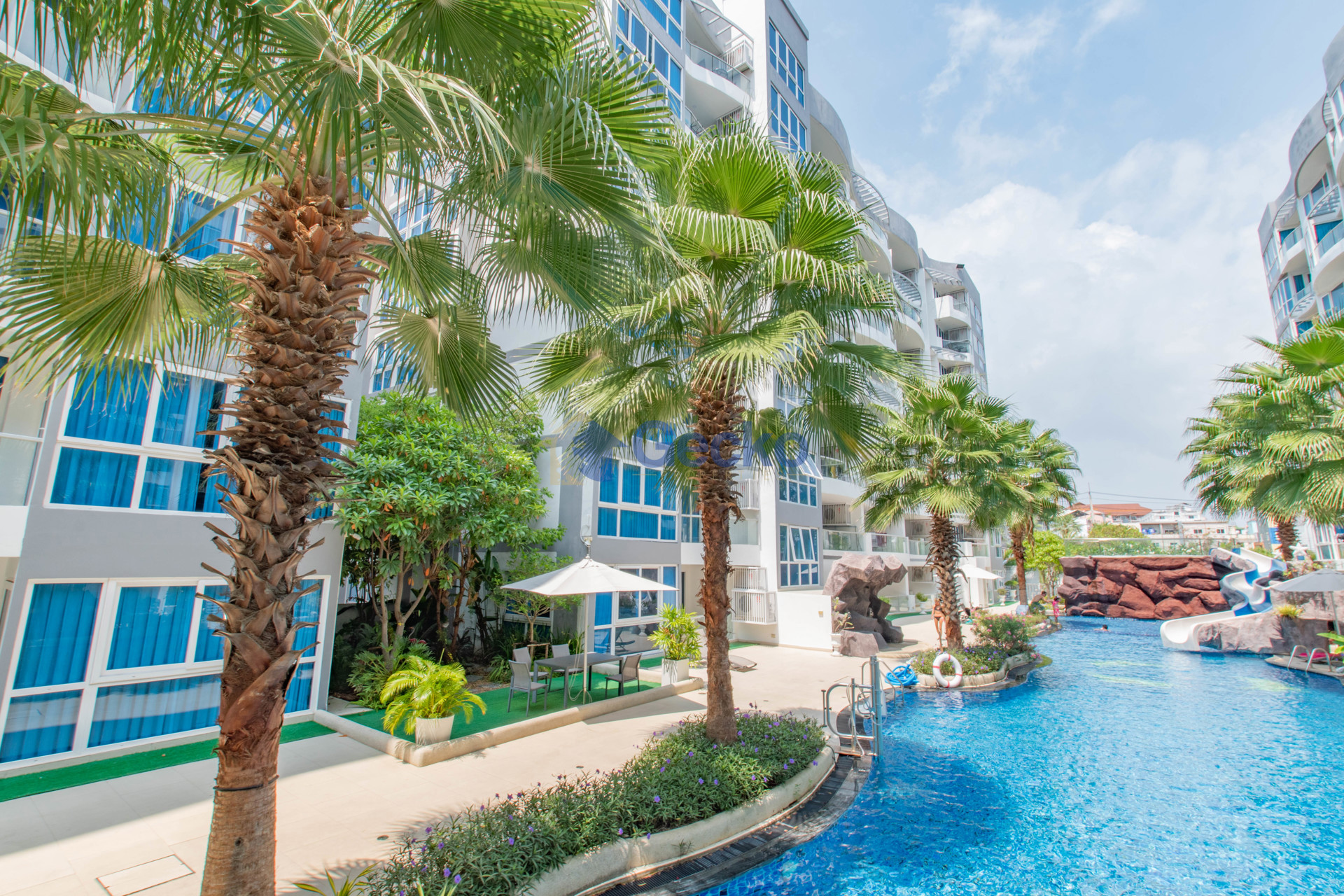1 Bedroom Condo in Grand Avenue Residence Central Pattaya C013820