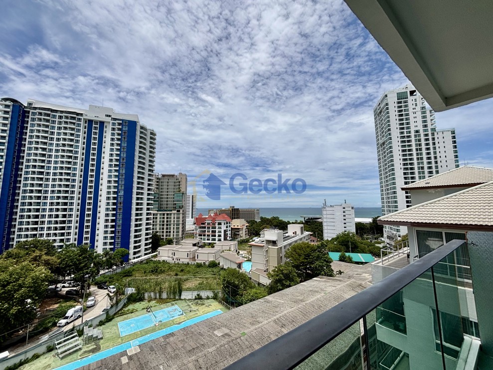 2 Bedrooms Condo in The Point Pratumnak C013821 (Photo 1)