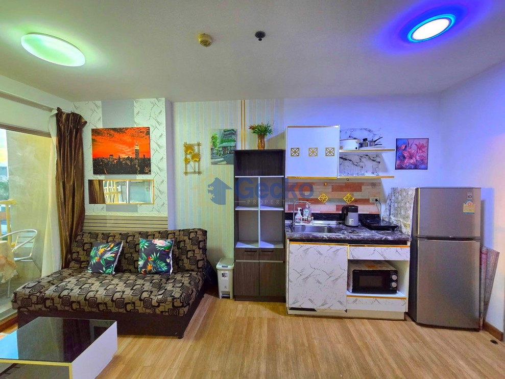 1 Bedroom Condo in The Trust south pattaya South Pattaya C013824 (Photo 4)