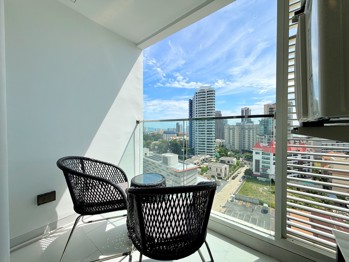 1 Bedroom Condo in Sky Residences Pratumnak C013828