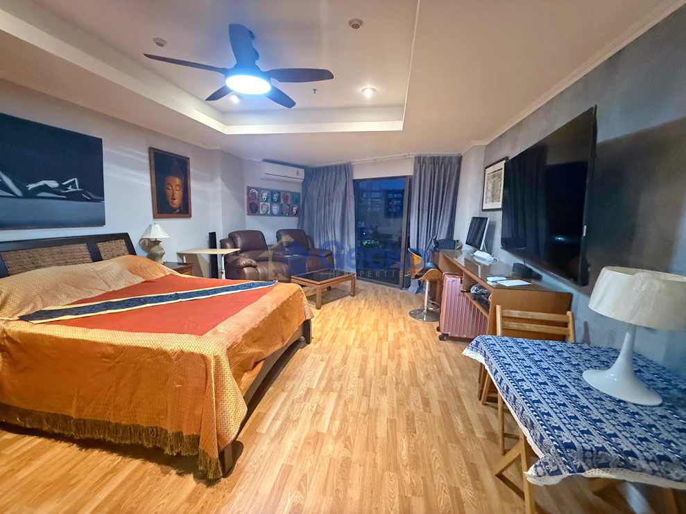 Studio Condo in View Talay 2 Jomtien C013850 (Photo 3)